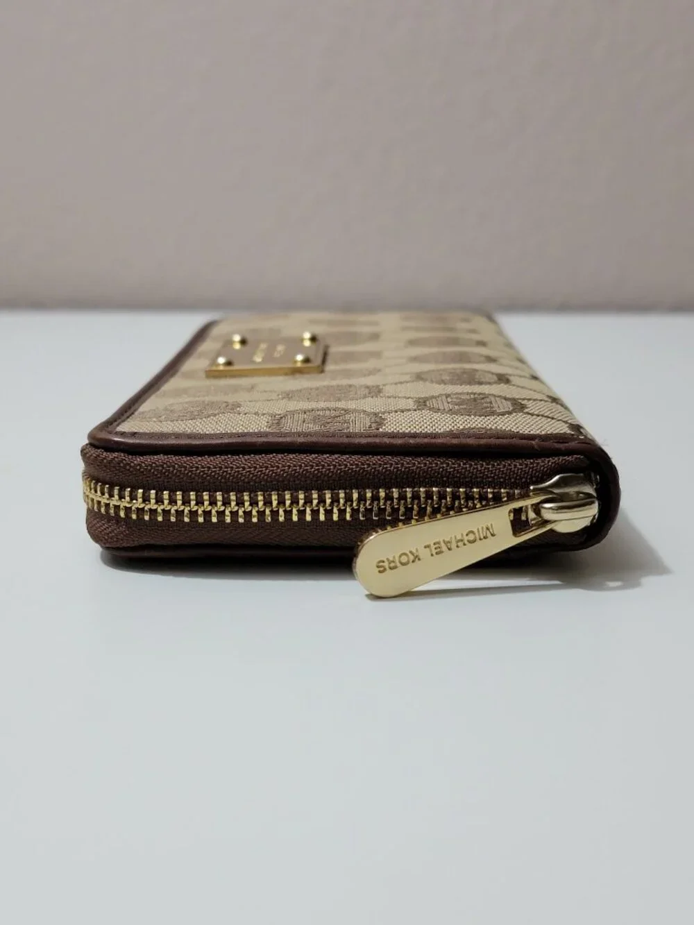 Michael Kors Jet Set Monogram Jacquard Zip Around Continental Wallet Beige Brown